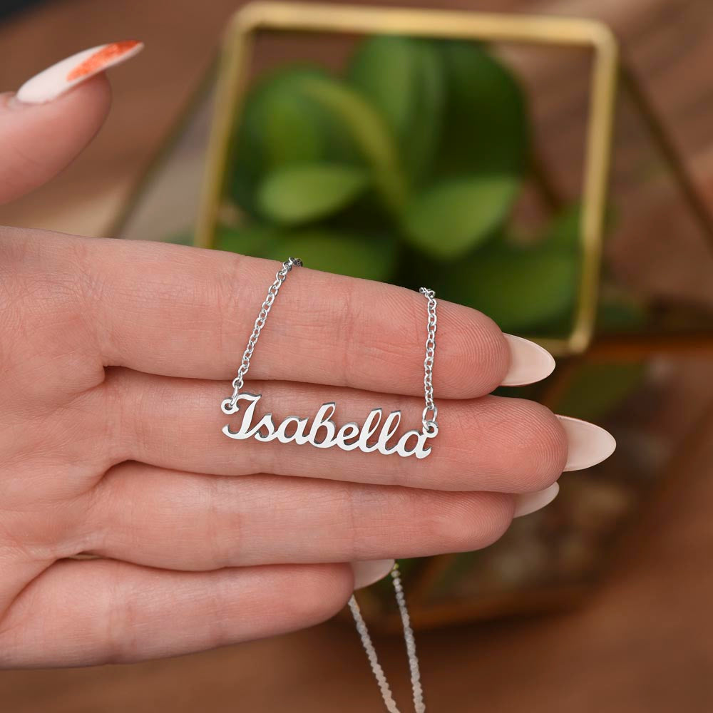 Personalized name necklace