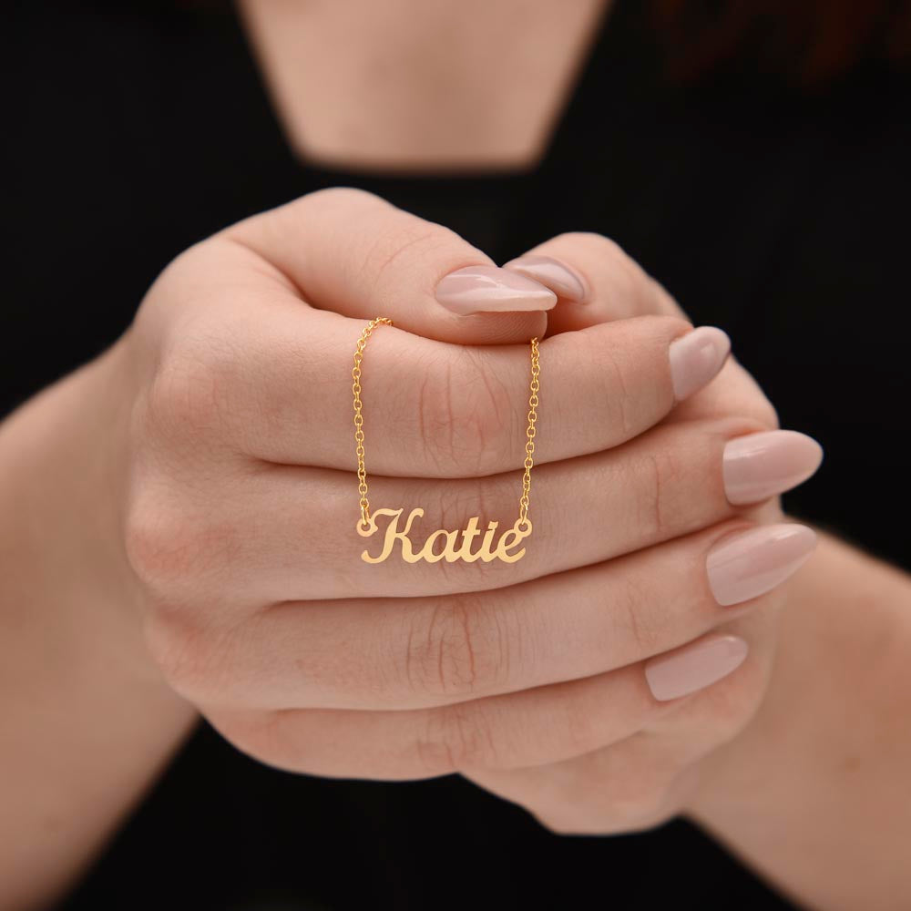 Personalized name necklace